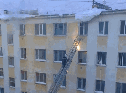 http://i.giphy.com/13TiysIKK5hyZG.gif