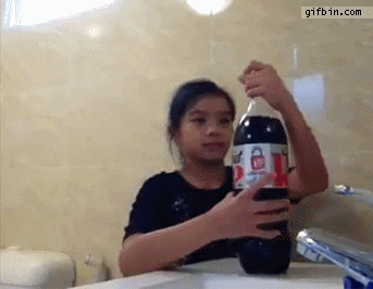 13zQlX1JcXEe4w.gif