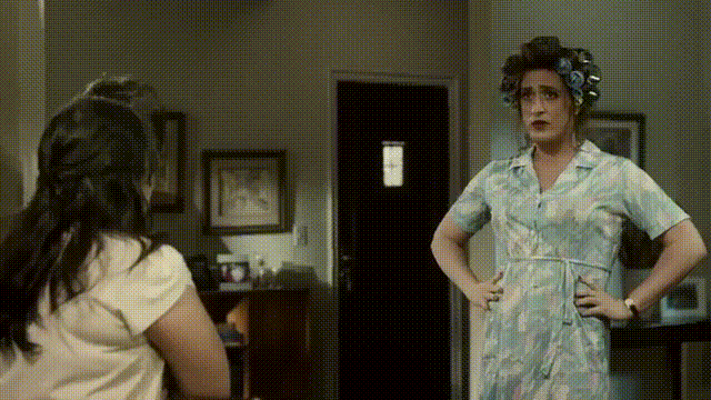 26DOGiZ2aDguRUrWU.gif