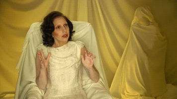 26gsqK0tgz3nmbAcw.gif