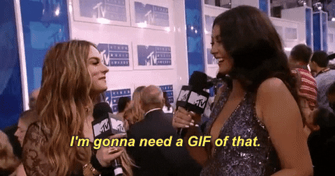 26uf4A9dEERcDKXT2.gif