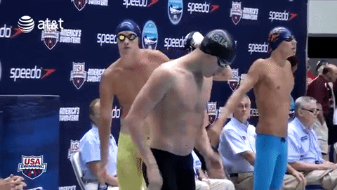 3f7gekjD8e1JC.gif