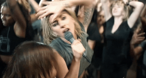 3o6ZtfAc0293OsKjyE.gif