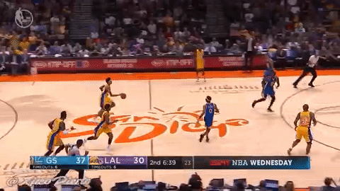 Young feat. Ingram. E Metta photobomber.