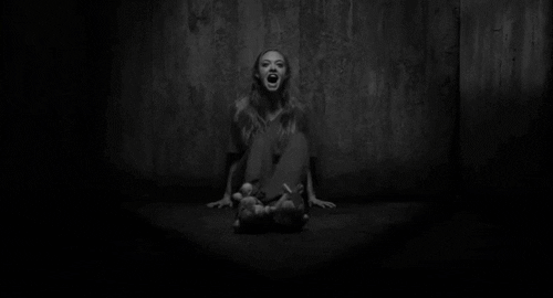 ESmoeXkjBk3Wo.gif