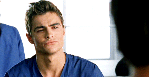 Fm7LnJnZwWFDq.gif