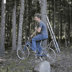 HlcFs8tJ1Dfu8.gif