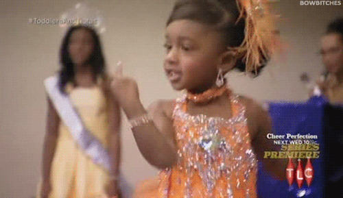 QjDGJJ5m5kqRi.gif