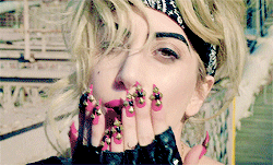 Sggy2QO4lnVHq.gif
