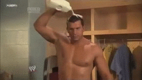 TqK7DJfU0m4dW.gif