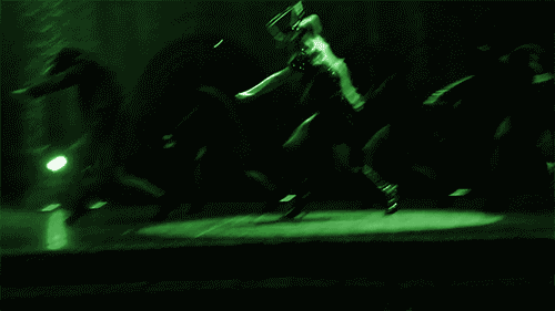 WYwDsYYao1URi.gif