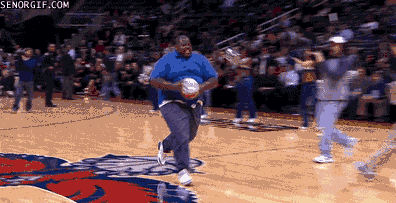 dC79F4lsUyJ4A.gif