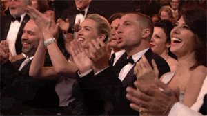 dQdxXGGEZI6VG.gif