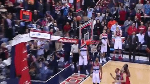 hLgBx9JWfba7e.gif