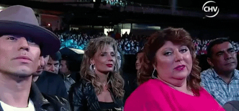 l44QA9hUnHdYk4kCs.gif