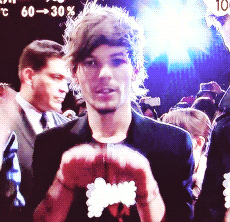 x7wANxdcpvTq0.gif