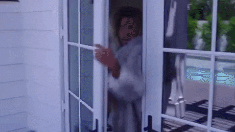 xT5LMPDNdf3GnyBlU4.gif