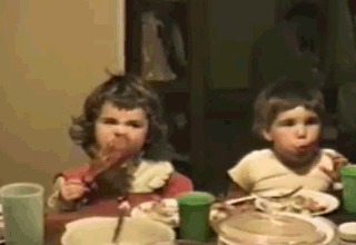 xUPGcKqUcFOPmvpZVm.gif