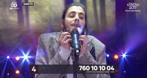 xUPGceOjEXbk2IzIXu.gif