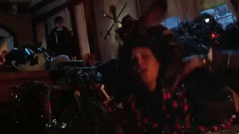 https://i.giphy.com/3ohfFGzbwfauxHa2xW.gif