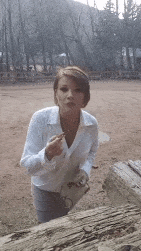 3oriOdEdont5LYa0YE.gif