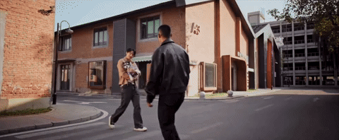 Rokid Glasses AI 智慧眼鏡配對：AI 慧眼識物