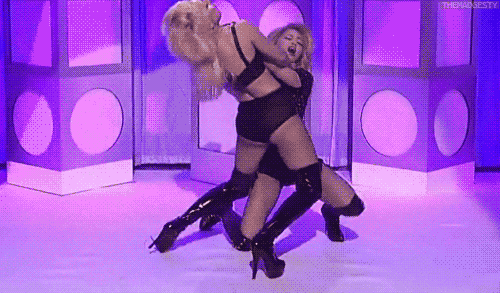 giphy.gif