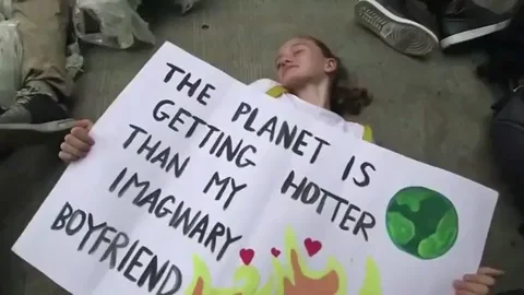 https://i.giphy.com/media/Sti0q9vq6FeZ6Vafpy/giphy.webp