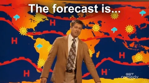 Un présentateur de la météo sur un fond coloré montrant des cartes du temps.