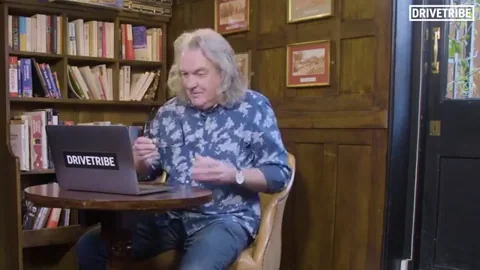 giphy.webp