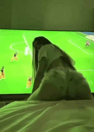 giphy.gif