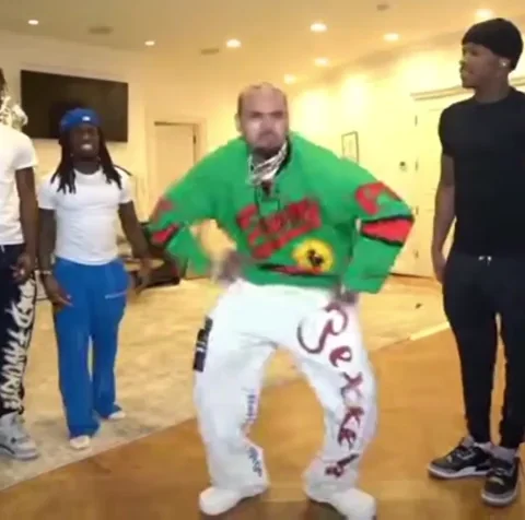 nGCsgNorHzqLZScZ6V.webp